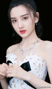 ​宋祖儿明星壁纸（26）