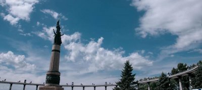 ​哈尔滨防洪纪念塔：英雄城市哈尔滨的象征