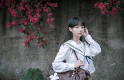 ​前男友时隔一年又加我微信