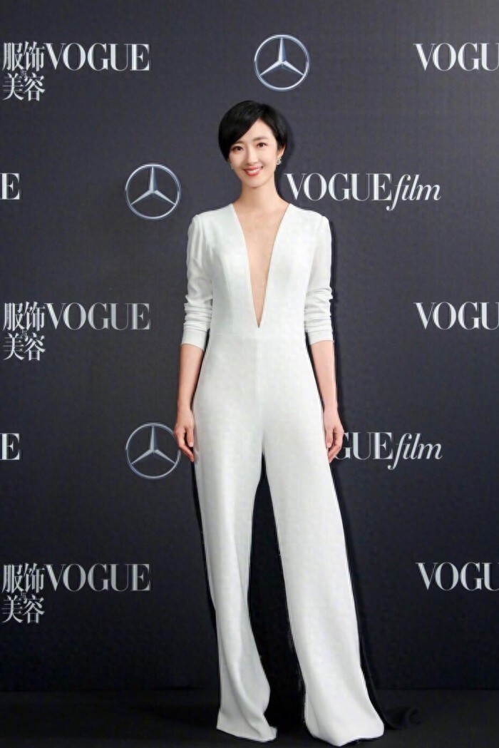 中国台湾女星桂纶镁活动美图合集