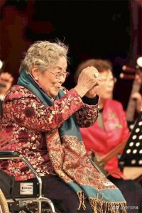 ​吕东明｜女演员演唱不能刻意模仿男演员的喉音，那是糟践程派