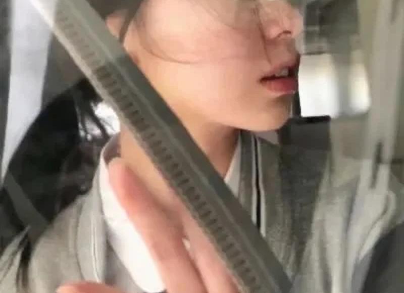 想偷偷生个爱的人的孩子（你会为了爱他偷偷为他生孩子么）