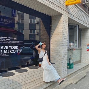 ​去海边怎么穿？推荐几款单品，打造舒服又抢眼的夏日搭配