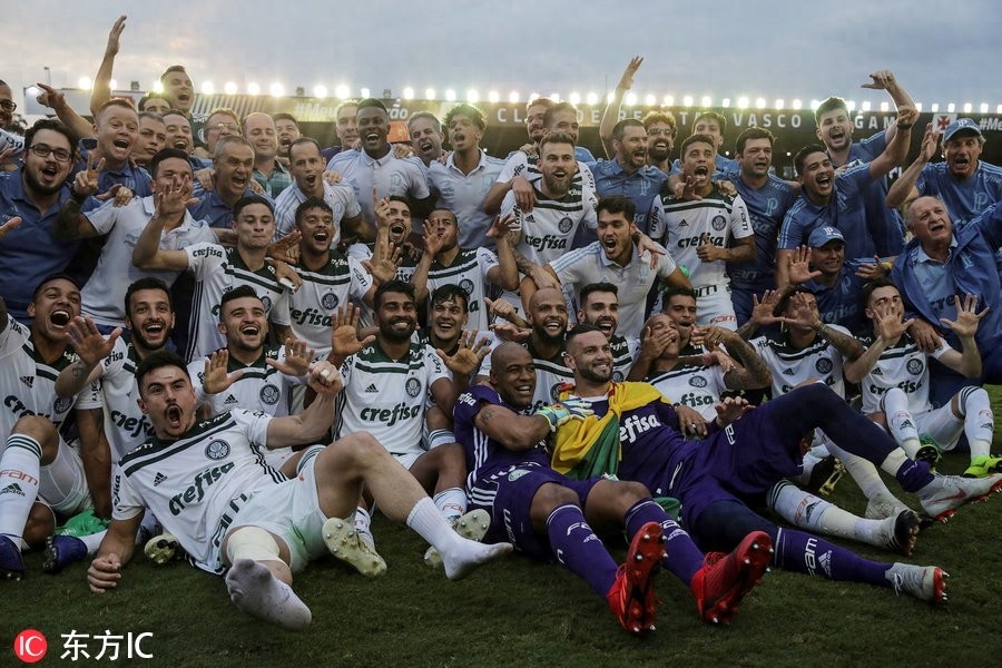 恭喜！斯科拉里率队提前夺巴甲冠军 22轮不败创造纪录