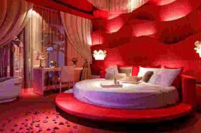 ​为何钟点房只在白天开, 3个小时能做什么? 前台小妹道出实情