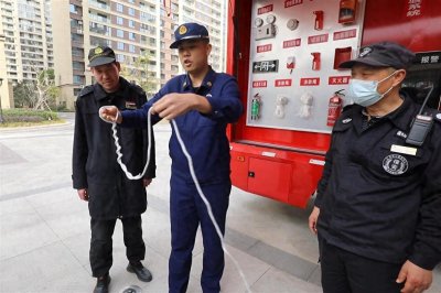 ​绳索逃生绳结应该怎么打？天门消防员教你3秒搞定