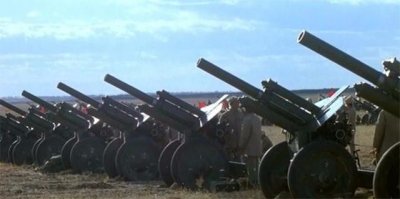 ​八一制片厂出品：群众演员是解放军，3将军参演，反映三大战役