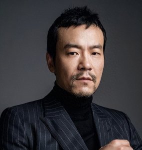 ​“最牛星二代”廖凡，出道24年从不拼爹，妻子是周星驰的黄金拍档