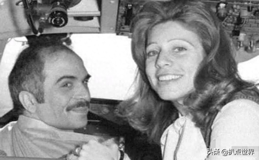 约旦传奇的“九命猫”国王,娶过四个妻子,个个才貌双全