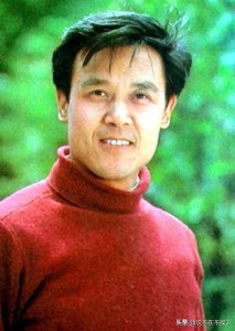 ​83岁达式常近照曝光！昔日荧幕男神，如今竟活成了这样