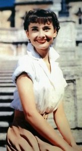 ​50年前片酬超100万，2次结婚2次离婚，奥黛丽•赫本最终被他征服