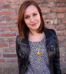 ​芬兰美女总理：37岁形象气质佳，颜值不输英拉，性感狂野爱蹦迪