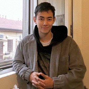 ​纪凌尘回应被叫大海哥，称大海梗让他错失机会，引网友争议