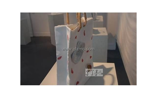 相亲认识的女生微信上聊天不主动，如何推进下一步？