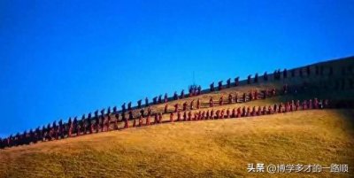 ​亚青寺：两万女性修行