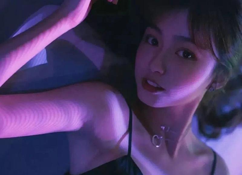 接吻要伸舌头吗 接吻伸舌头和不伸舌头有什么区别