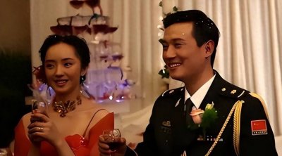 ​徐洪浩刘晓洁，演绎父女到夫妻的真挚爱恋