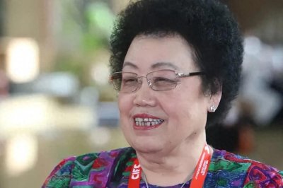 ​中国最有钱的五个女人，年轻的还是九零后