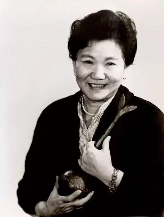 张雅静是谁?赵丽蓉保姆曾陪伴赵丽蓉生命的最后10年