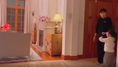 ​伊能静现在老公（伊能静老公豪宅内跳舞）