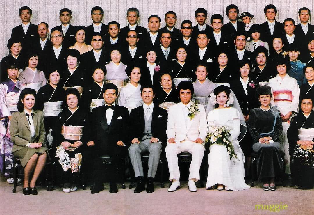 宇津井健个人资料写真作品