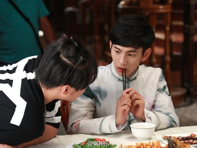 蒋梓乐个人资料写真作品