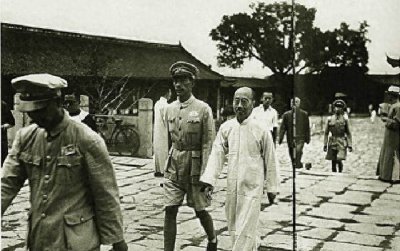 ​鲁迅的两个弟弟，一个是汉奸，一个是副国级