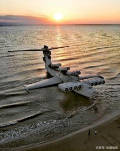 ​苏联“里海怪物”飞行器 暴力美学巅峰