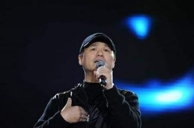 ​34年前，那个突然入狱的当红歌手张行，如今现状如何？