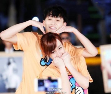 ​范世琦张檬舌吻照 真人秀假戏真做？