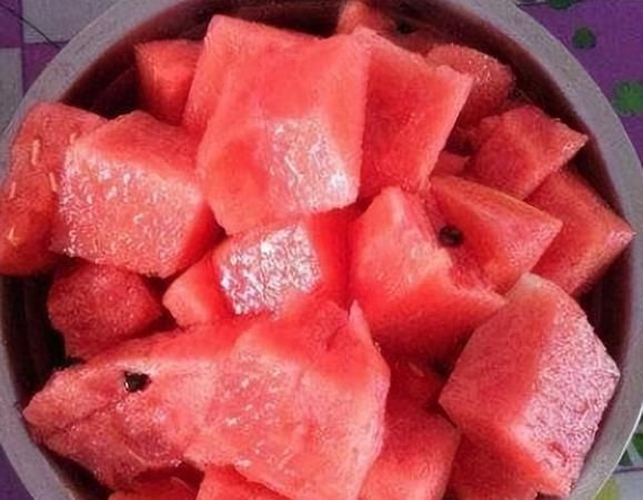 西瓜切开后在冰箱能保存多久