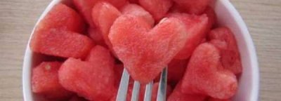 ​切块的西瓜可以放冰箱放多久,切开的西瓜放冰箱可以放几天冷藏