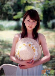 ​学艺术的女生都很漂亮么，为什么学艺术的女生气质都很好？