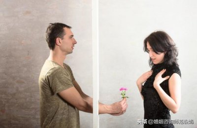 ​能让出轨老公醒悟的话（怎样彻底拉回出轨老公的心）