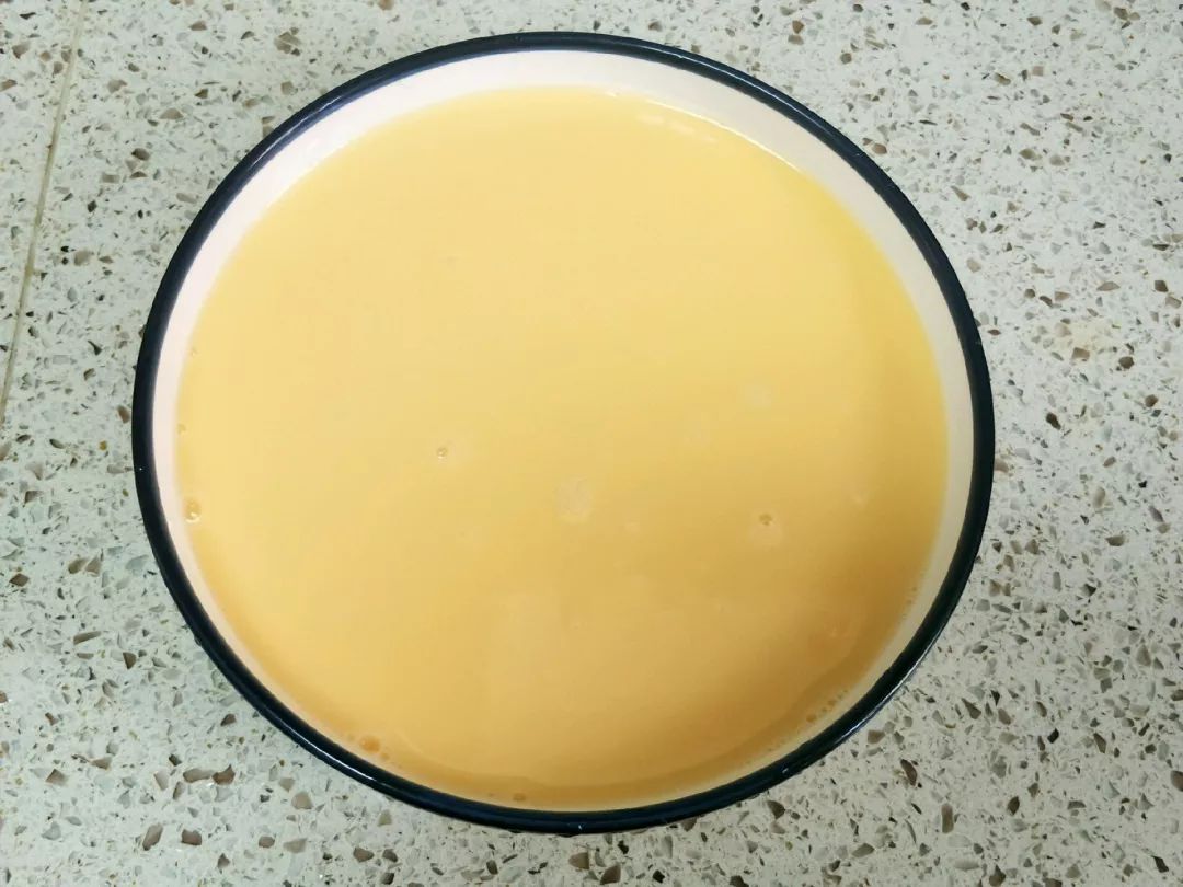 蒸蛋怎么蒸好吃又嫩（3步蒸出完美的鸡蛋羹）