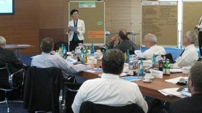 ​孙祁祥：用榜样力量践行教育使命