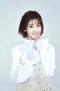 ​王艺哲：青春飞扬的甜美精灵！