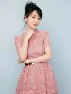 ​杨紫微博之夜官宣