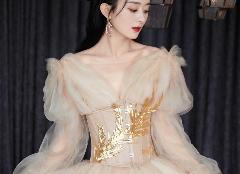 不回家过中秋给爸妈转多少钱(中秋节回不去给爸妈转钱多少合适)