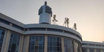 ​天津火车站咨询电话，天津火车站在哪里地名？