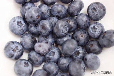 ​蓝莓怎么保存(蓝莓冷藏好还是常温好)
