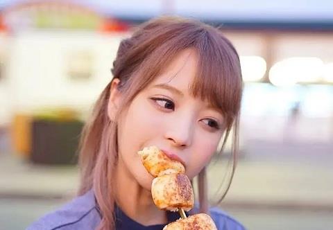 追女生的高阶技巧：占据她的思维1