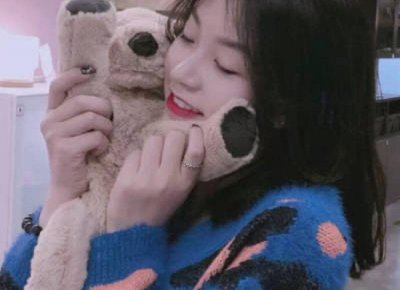 ​我能控制女神让她对我言听计从