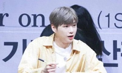 ​李马克脱粉现象深度剖析