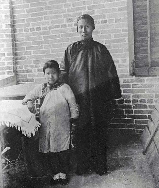 十张罕见晚清社会老照片：第六张让人不忍,太心酸！