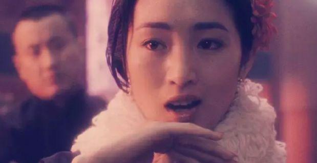 巩俐凭什么能刚金马奖？