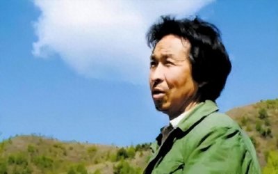 北大硕士王青松,攒够350万后,携妻隐居深山11年,后来怎样了?