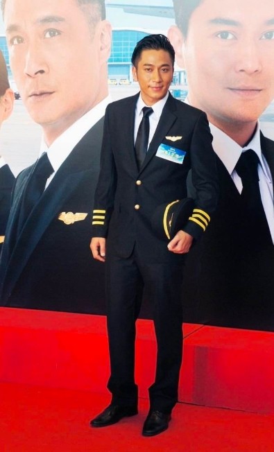 吴卓羲：TVB全盛时期御用小生，帅气演技俱佳