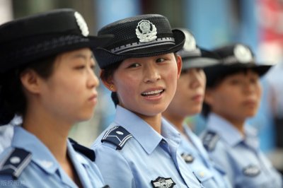 ​我，城管，今年35岁，工作10年，晒出月薪，透露真实工作经历