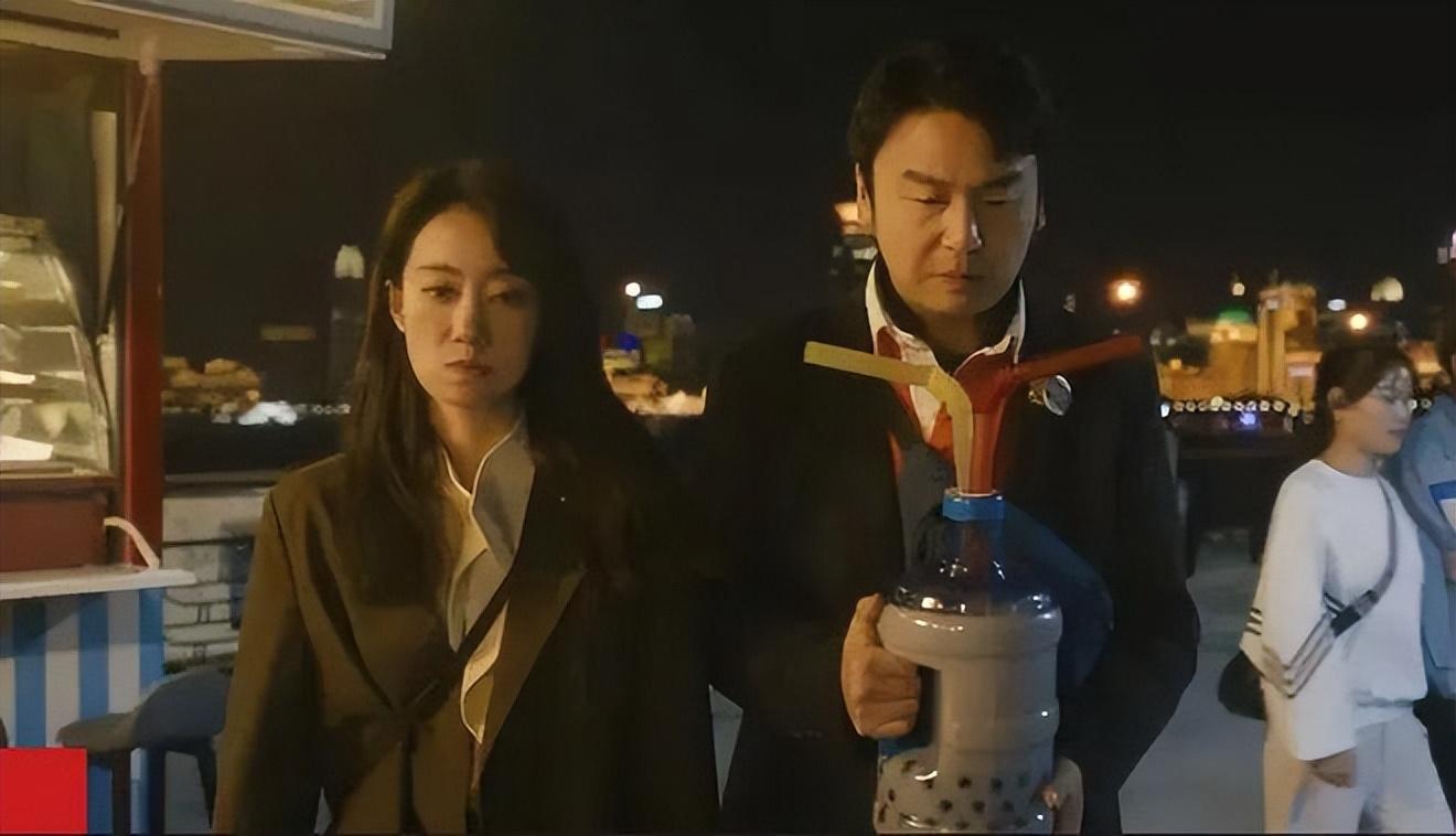 年度男演员雷佳音：努力往前走，不负一趟人世间